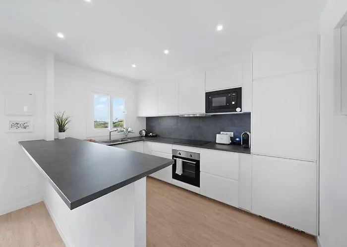 Tranquilo A 500m De La Playa Punta Grossa